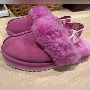 UGG Girls Pink Fluffy Slippers